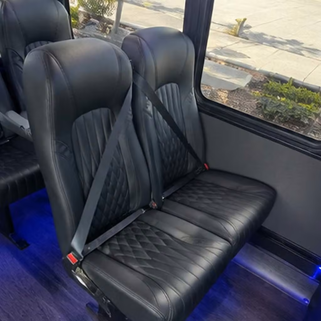 palm desert 20 passenger minibus rental