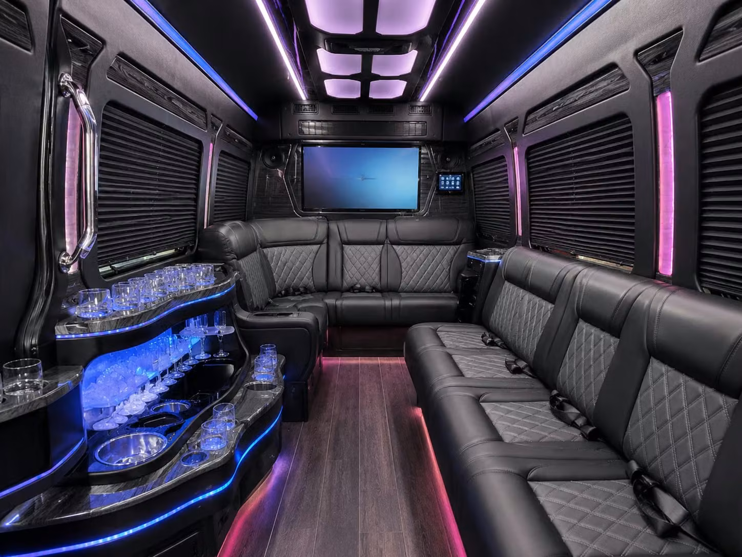 with palmdesertcharterbuscompany com renting a bus for desert motorsports and off road events is simple